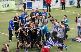 Frankfurt Cup Jubel Sieger.jpg